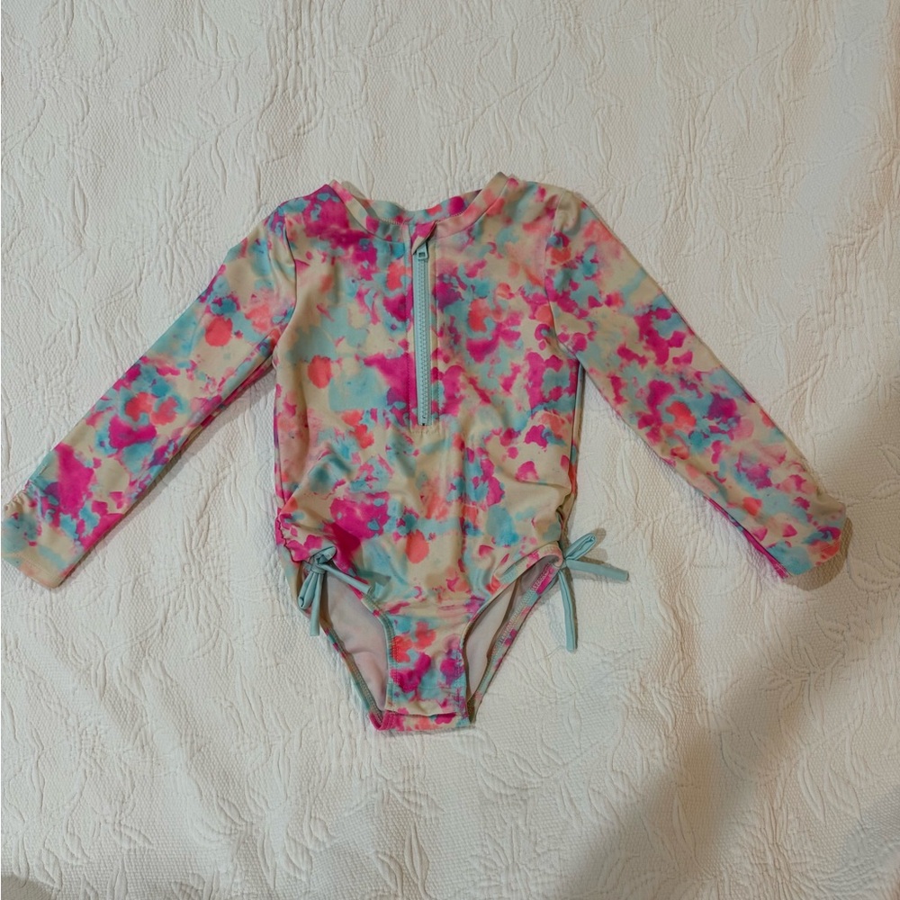 Cat and Jack long sleeve girls swimsuit toddler size 4T.